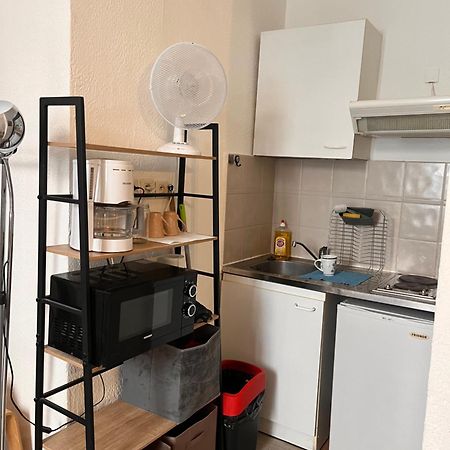 Le Studio Des Carmes Nîmes Exteriör bild
